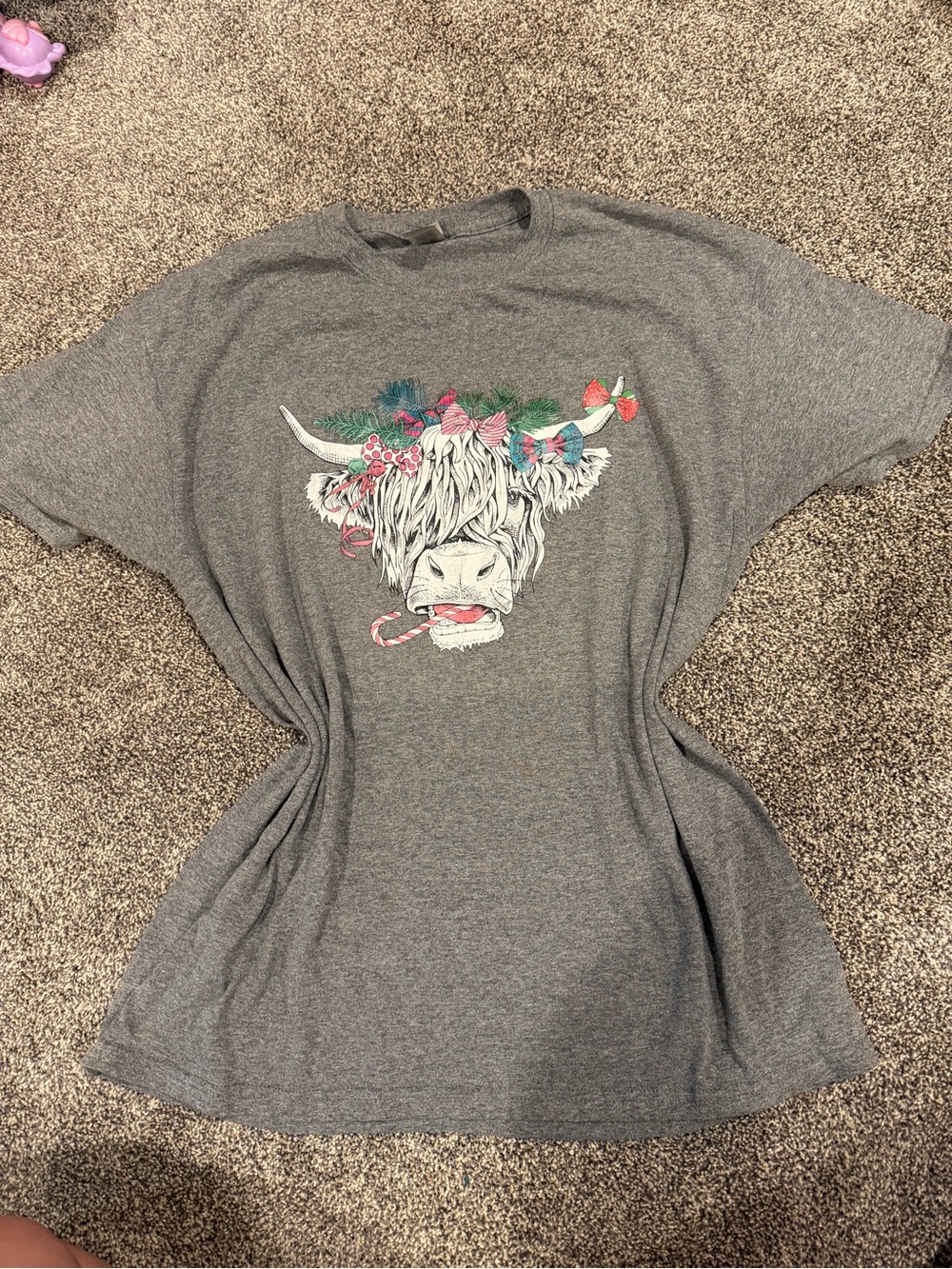 Gildan Gray Short Sleeve Tee with Floral Highland Cow Graphic
